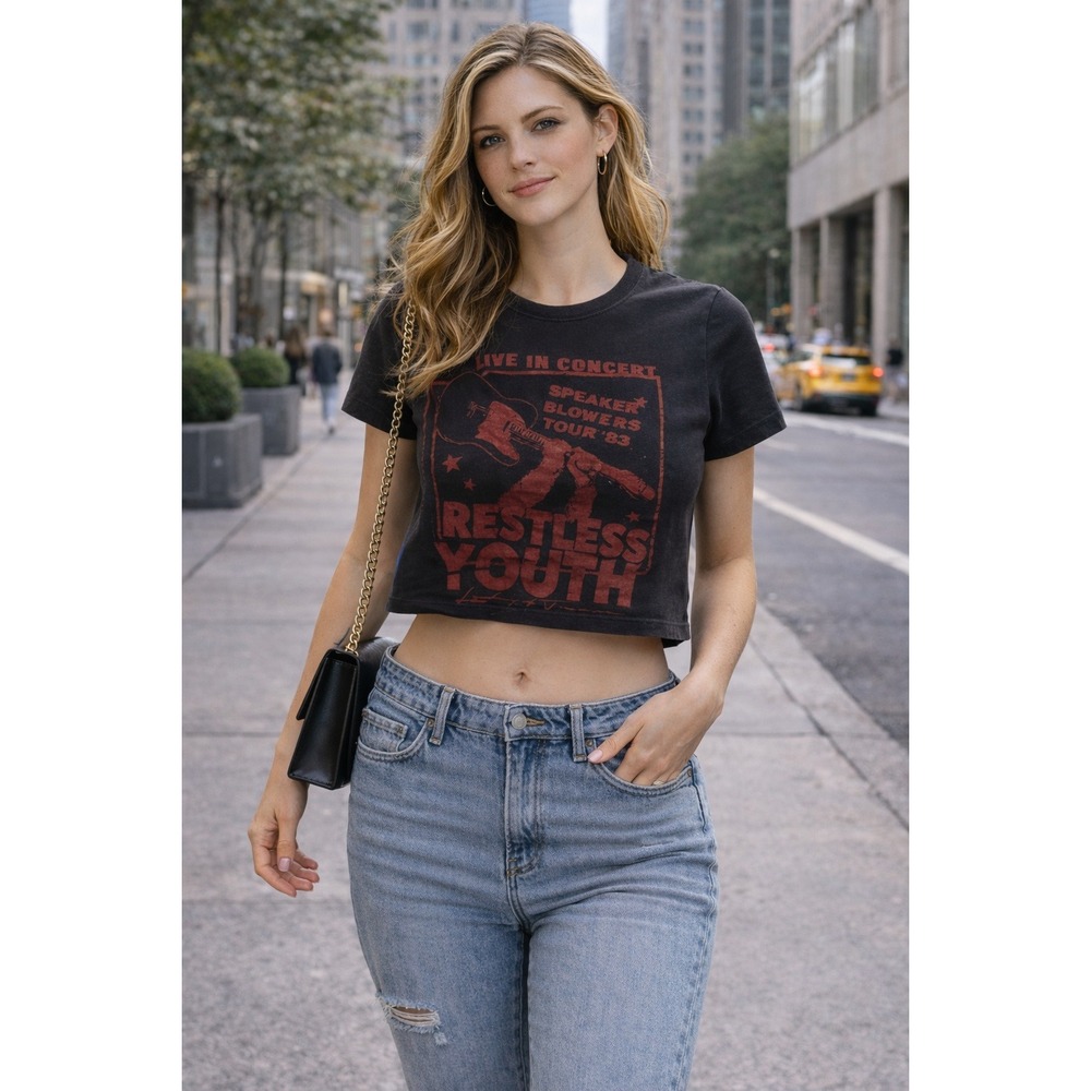 Hollister Restless Youth Speaker Blowers Tour 83 Graphic Crop Baby Tee Black S